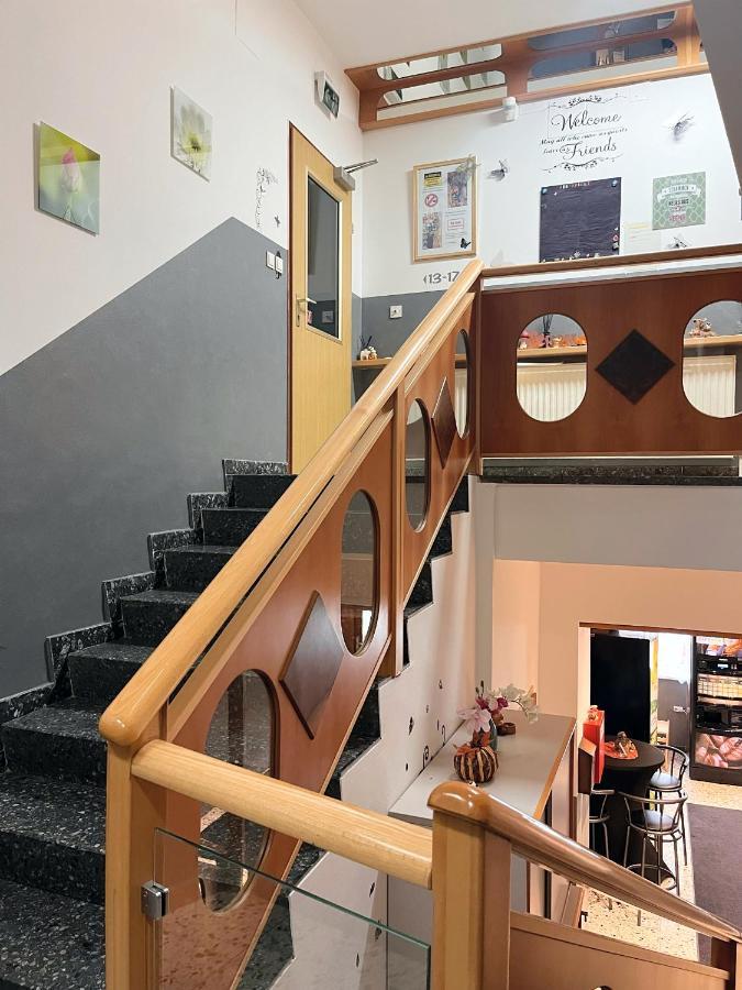 Fruehstueckspension Elena Nicoleta Caltun Fischamend Buitenkant foto